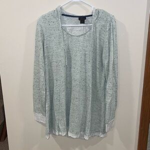 Large Maternity shirt by Motherhood